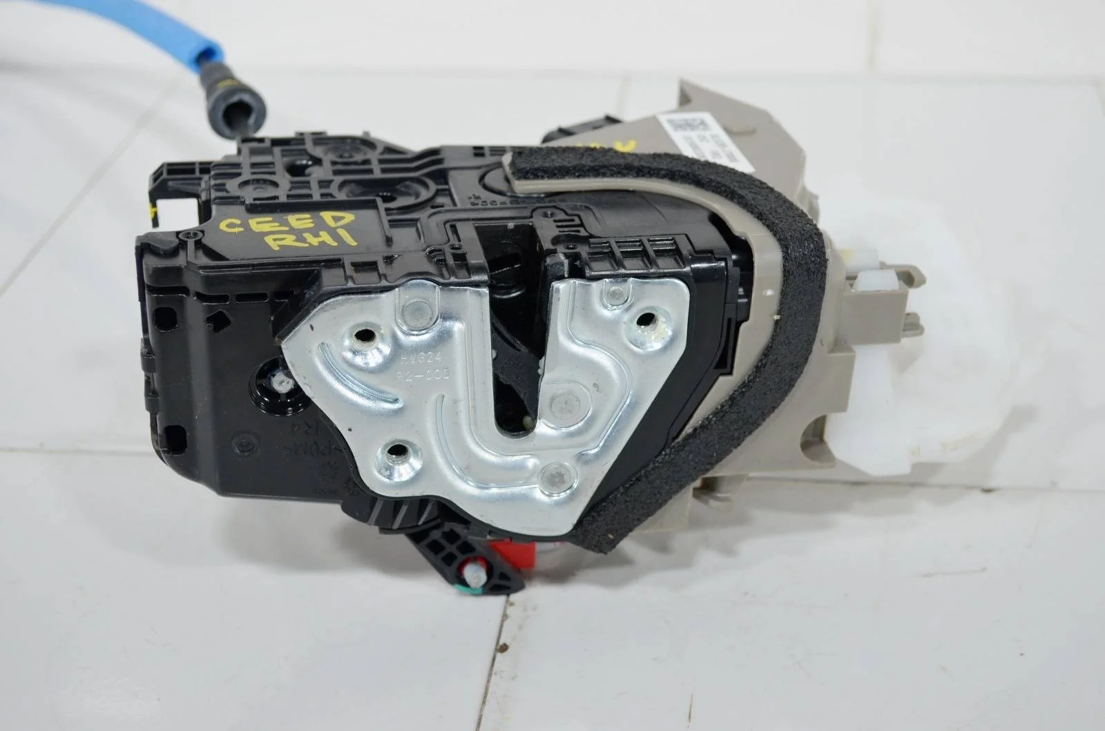 Замок двери KIA CEED 2018+ 81320J7000 CD, передний правый