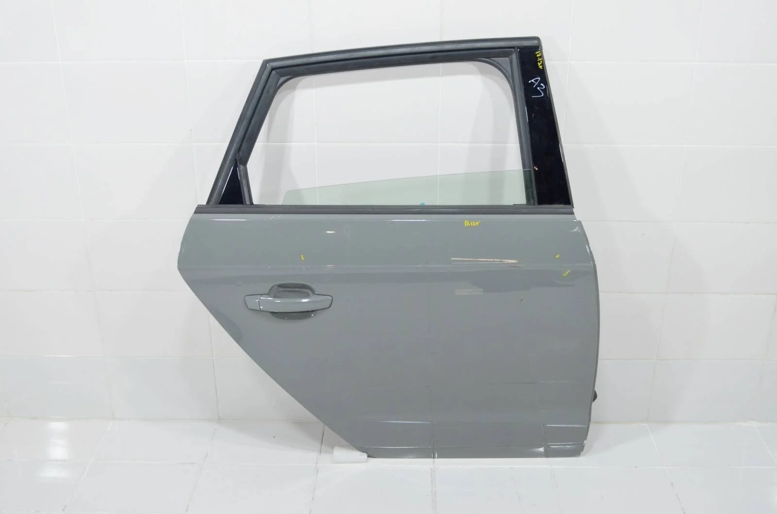 Дверь AUDI A3 2012+ 8V4833052A 8V SPORTBACK, задняя правая