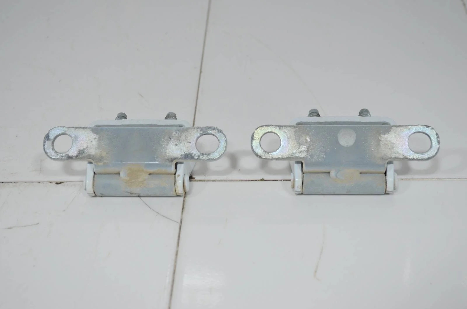 Комплект петель багажника KIA SPORTAGE 2015+ 79710D9000 QL