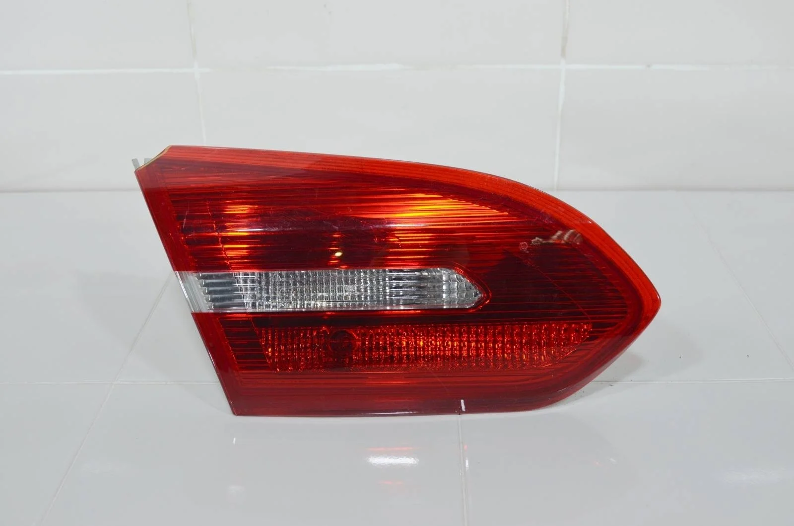 Фонарь FORD FOCUS 2014+ F1EZ13405A 3, левый