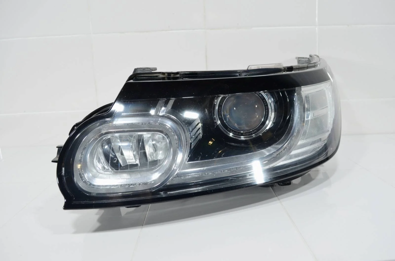Фара LAND ROVER SPORT 2013+ LR057278 L494, левая