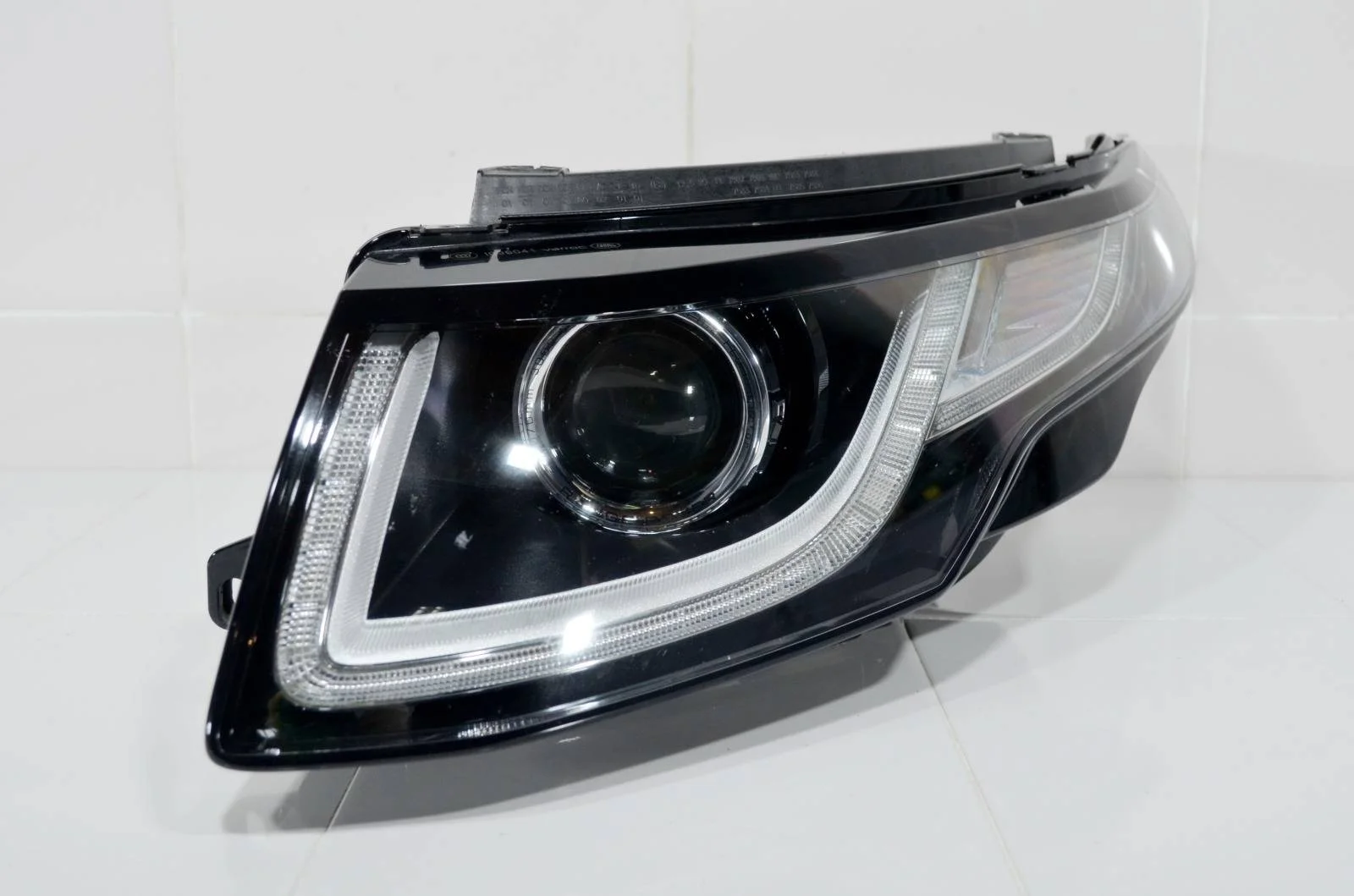 Фара LAND ROVER RANGE ROVER EVOQUE 2015+ LR072628 L538, левая