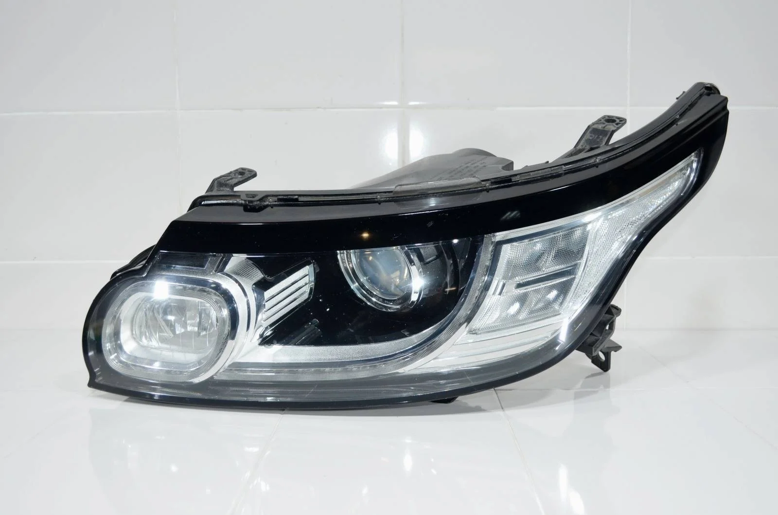 Фара LAND ROVER SPORT 2013+ LR057278 L494, левая