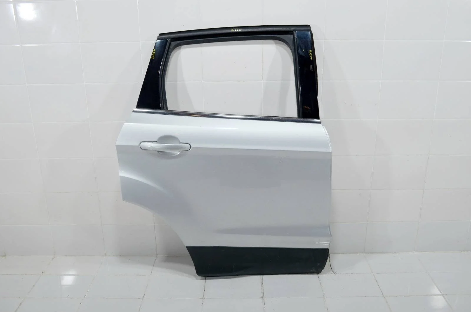 Дверь FORD KUGA 2012+ 2271156 CBS, задняя правая