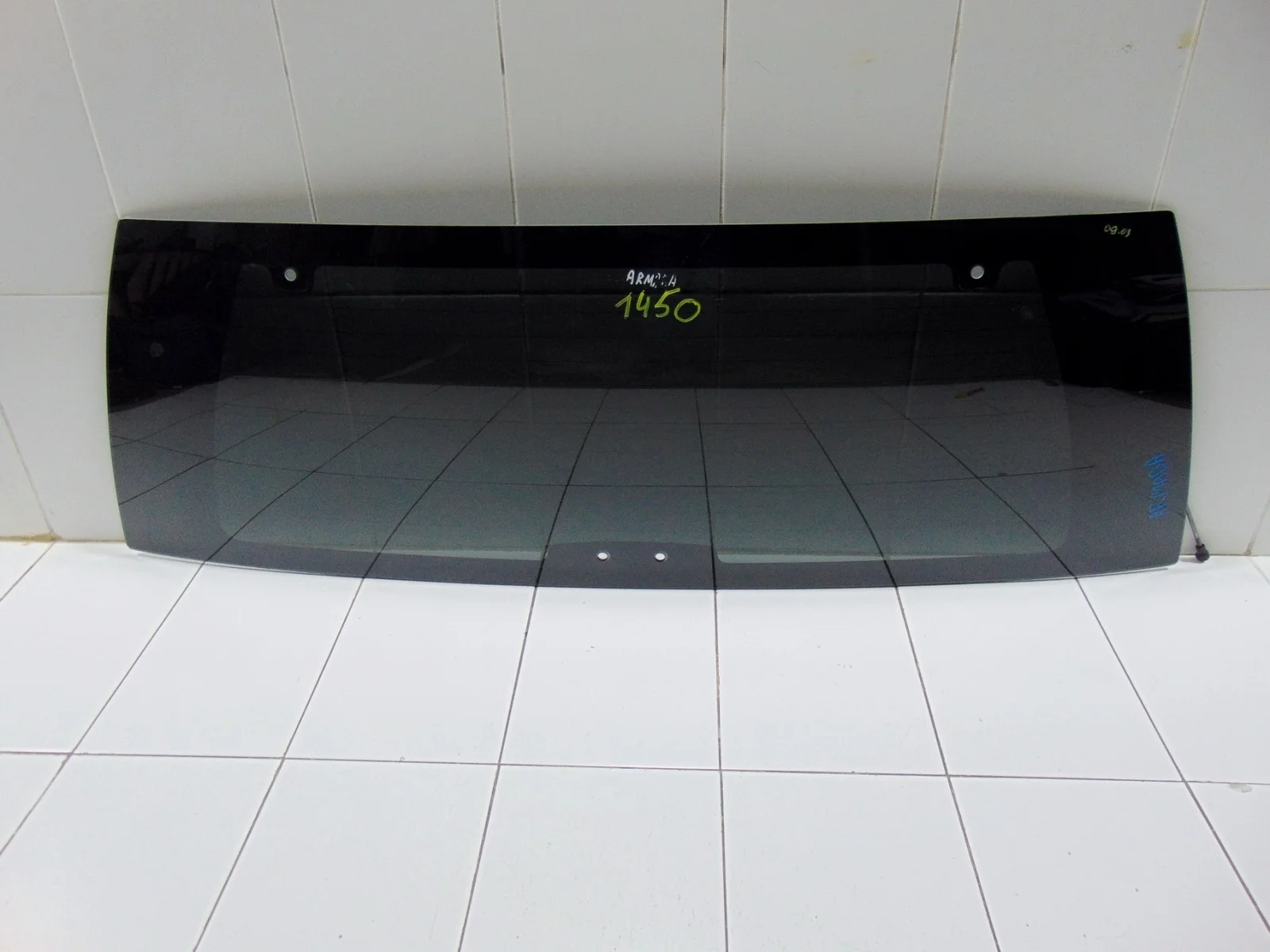 Стекло крышки багажника (с обогревом) NISSAN ARMADA 2003+ 903127S025 TA60