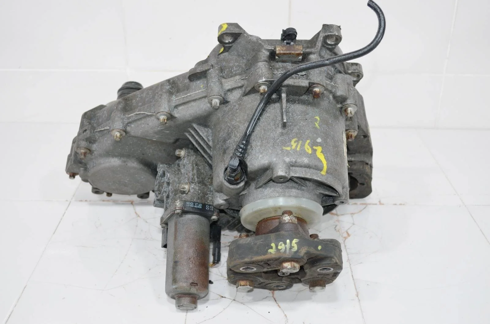 Раздаточная коробка BMW X5 2006+ 27107574777 Е70