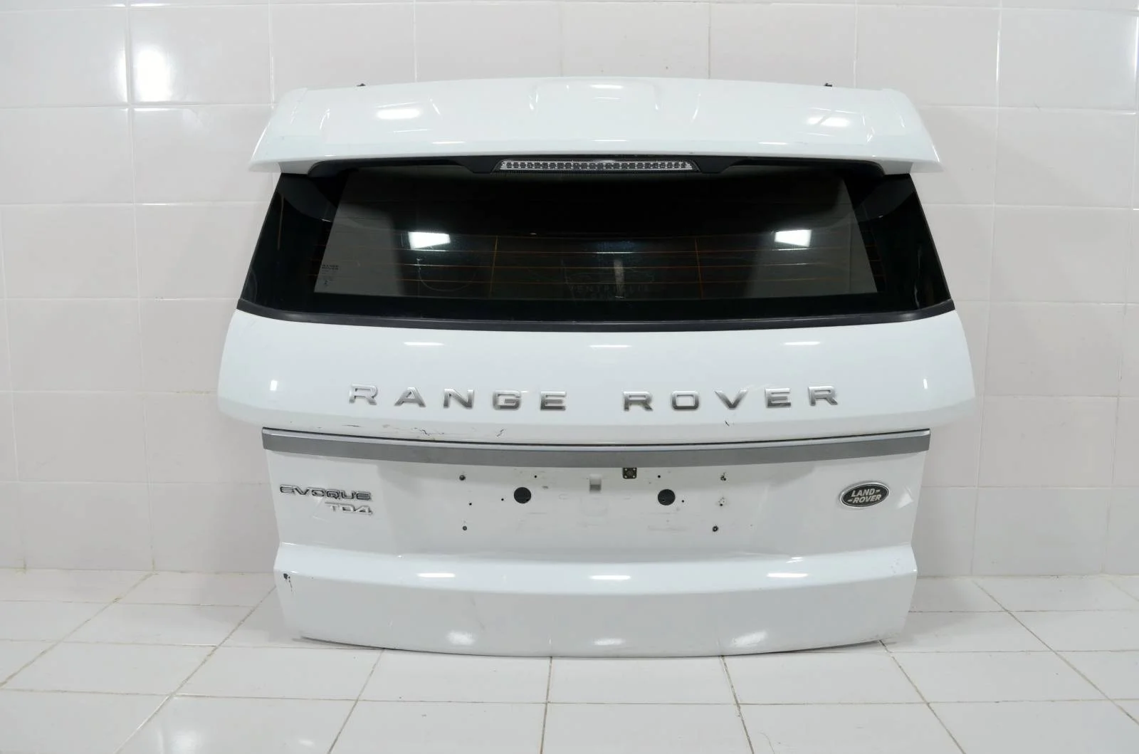 Крышка багажника LAND ROVER RANGE ROVER EVOQUE 2011-2018 LR064614 L538