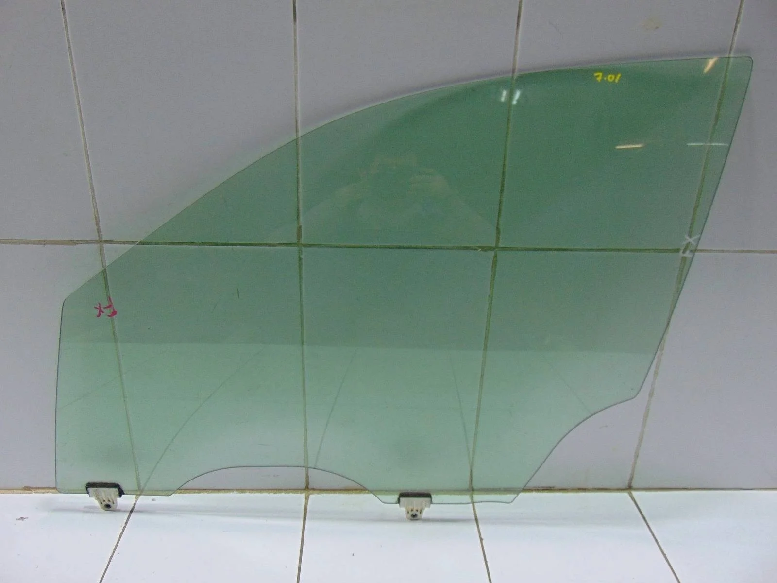 Стекло двери INFINITI FX35/45 2001-2008 80301CG000 S50, переднее левое