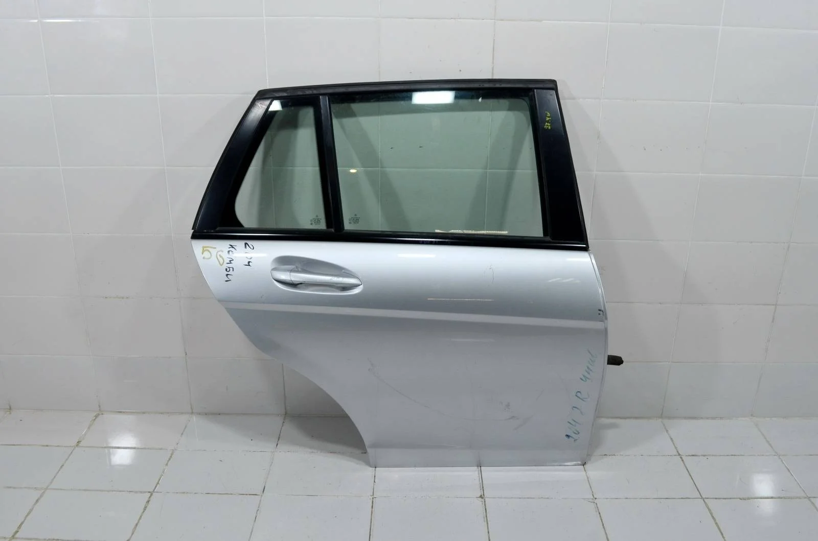 Дверь MERCEDES-BENZ C-Class 2007-2015 A2047302400 W204, задняя правая