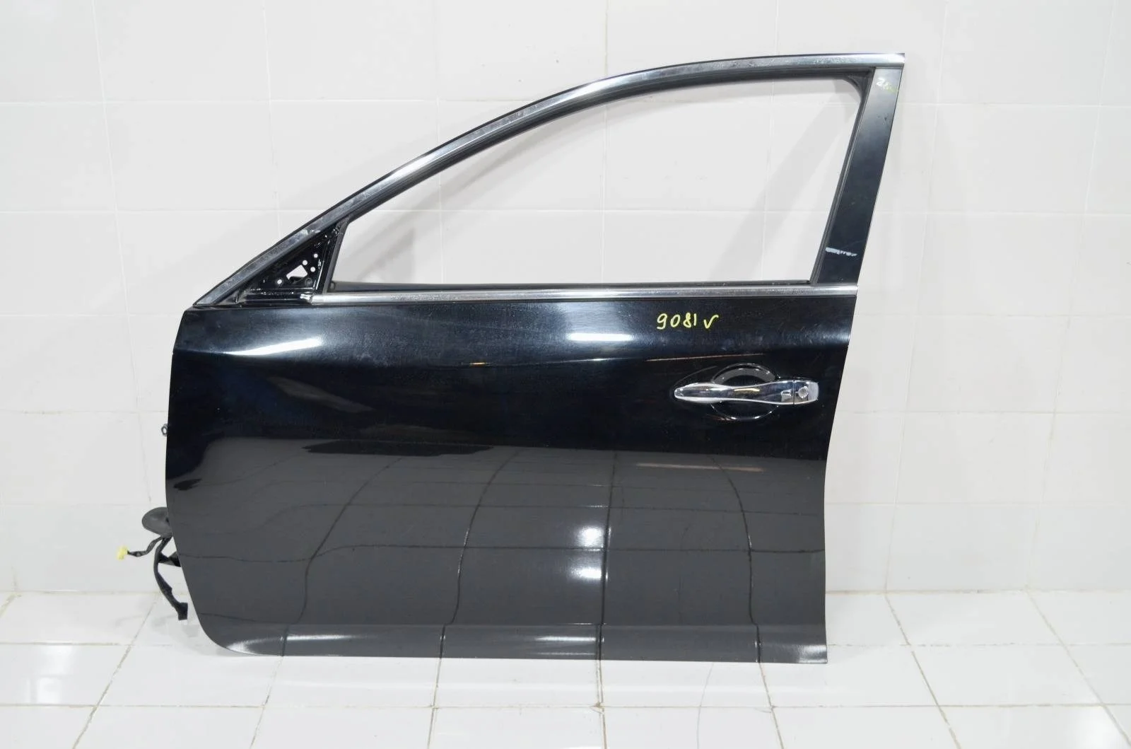 Дверь NISSAN TEANA 2013+ 801013TA0A L33, передняя левая