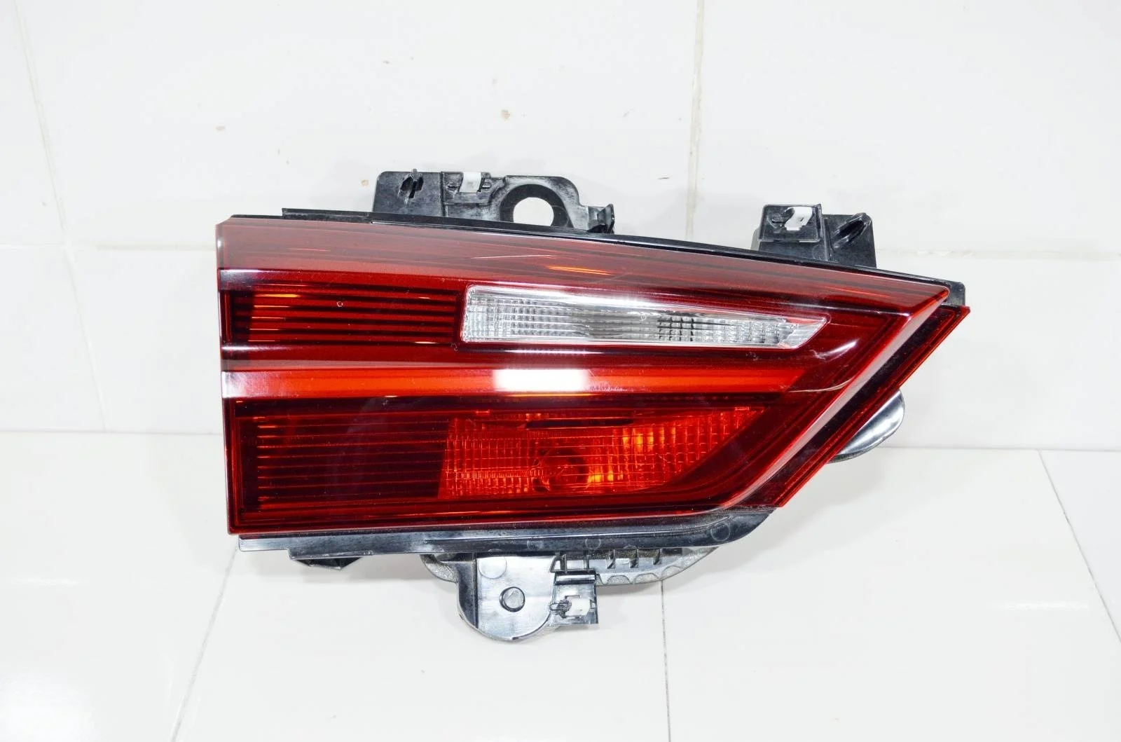 Фонарь BMW X2 2017+ 63217420747 F39, левый