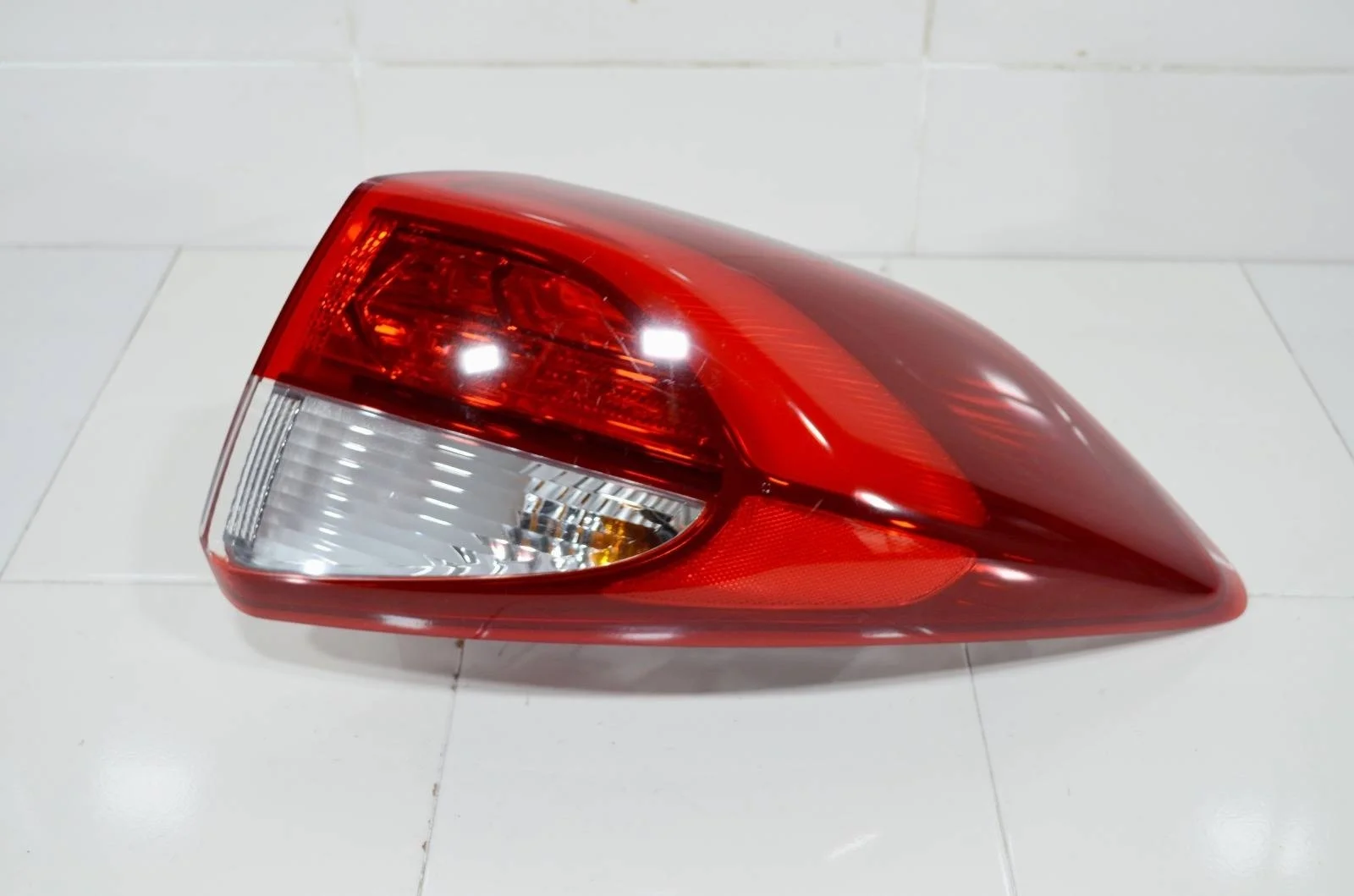 Фонарь HYUNDAI TUCSON 2015+ 92402D7100 TL, правый