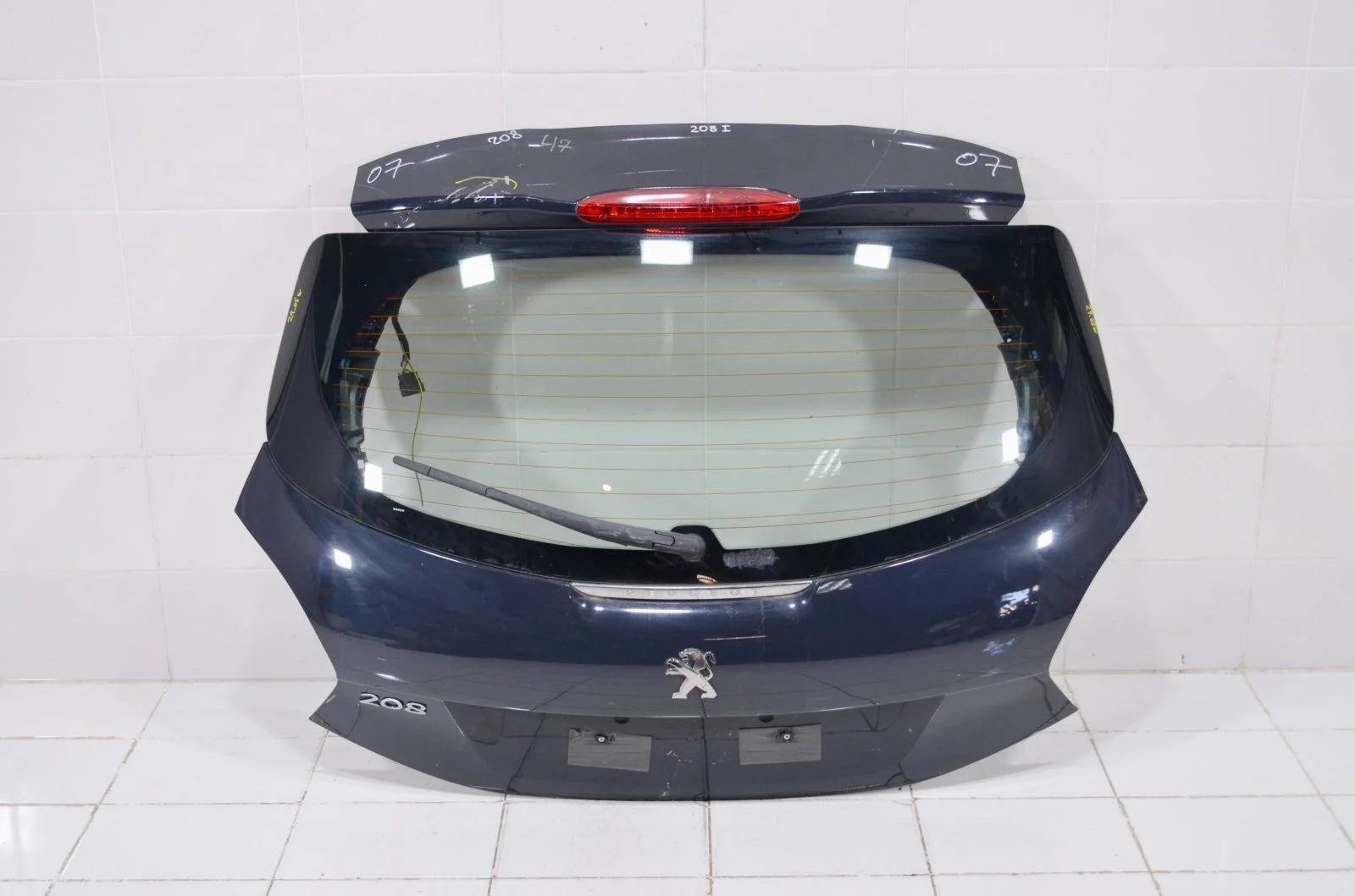 Крышка багажника PEUGEOT 208 2012+ 9672664480 CC