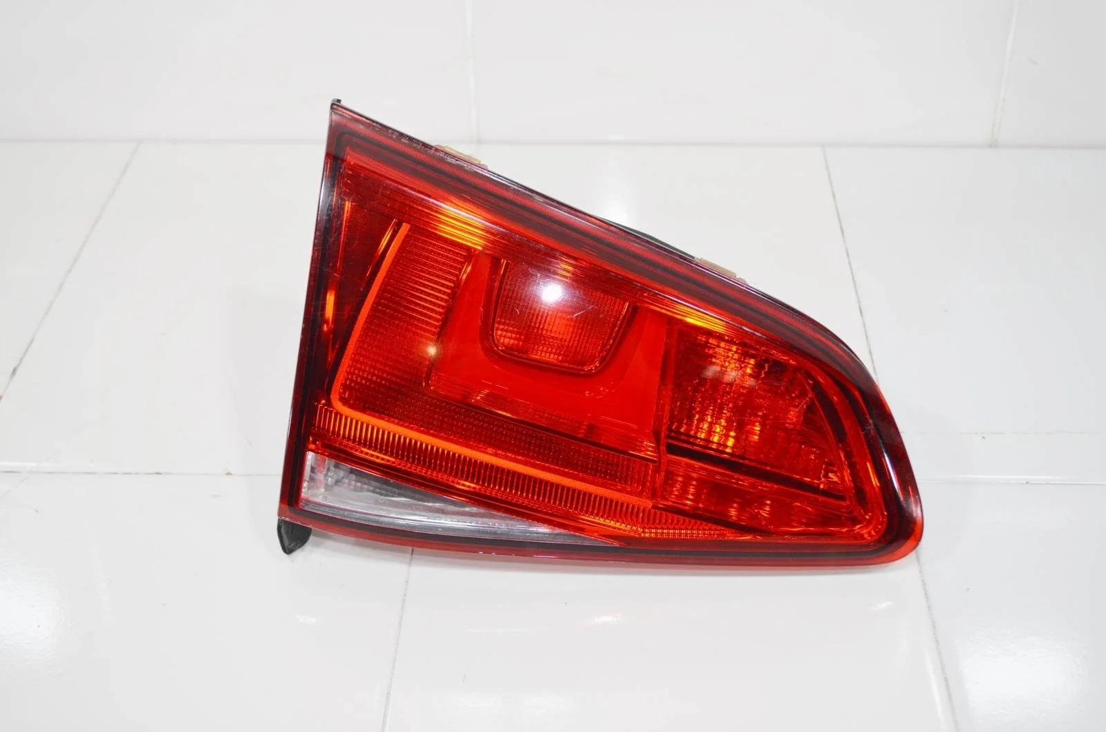 Фонарь VOLKSWAGEN GOLF 2012+ 5G0945093AC 7, левый