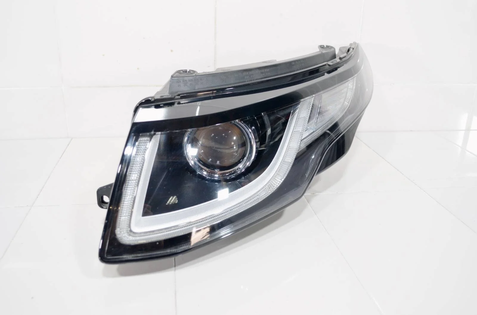 Фара LAND ROVER RANGE ROVER EVOQUE 2015+ LR072628 L538, левая