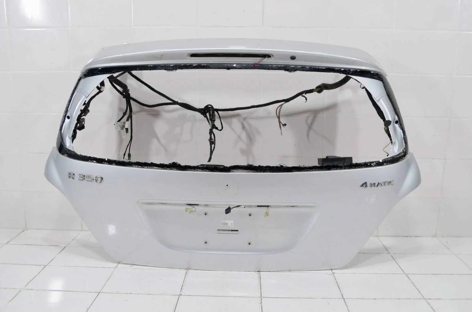 Крышка багажника MERCEDES-BENZ R-class 2005+ A2517400305 W251