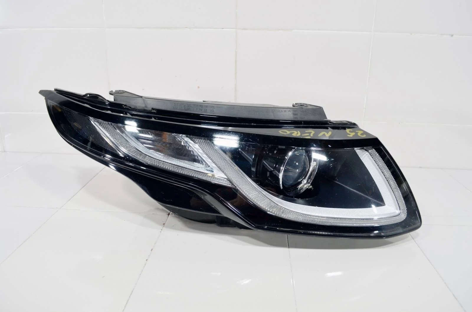 Фара LAND ROVER RANGE ROVER EVOQUE 2015+ LR072619 L538, правая