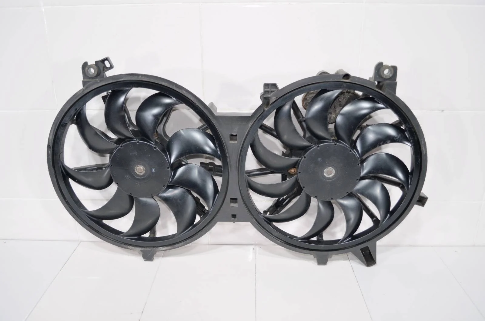 Диффузор в сборе INFINITI EX35 2010 21481JK000 J50 3.5