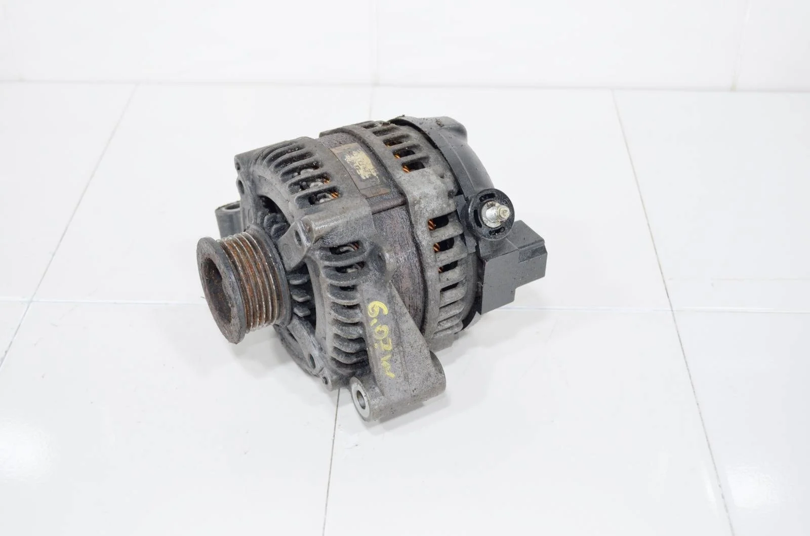 Генератор LAND ROVER DISCOVERY 2009+ LR023421 L319