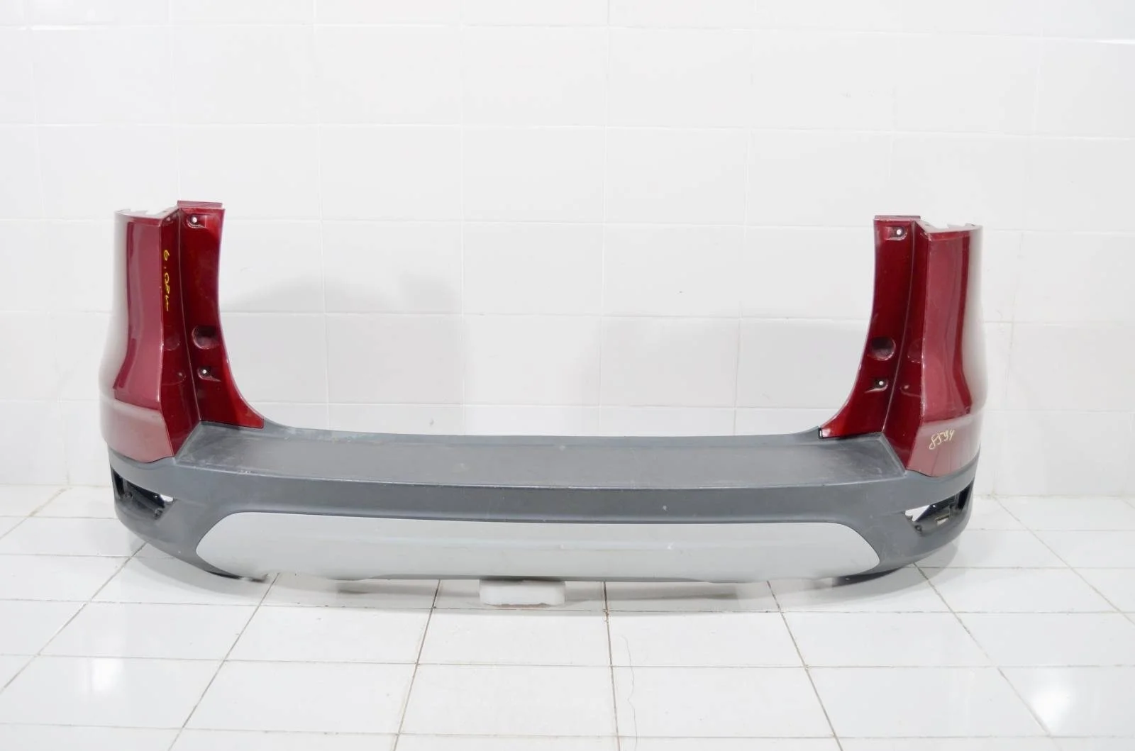 Бампер FORD KUGA 2012-2016 1837225 CBS, задний