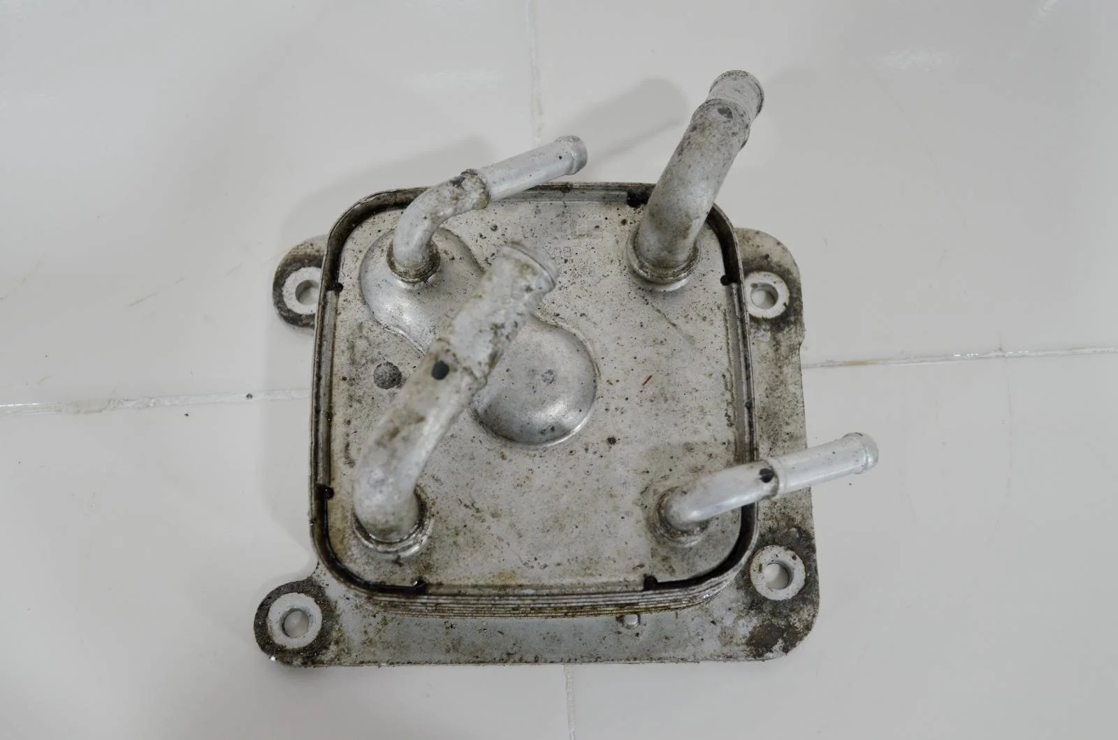 Маслоохладитель АКПП NISSAN PATHFINDER 2012+ 2160628X0B R52