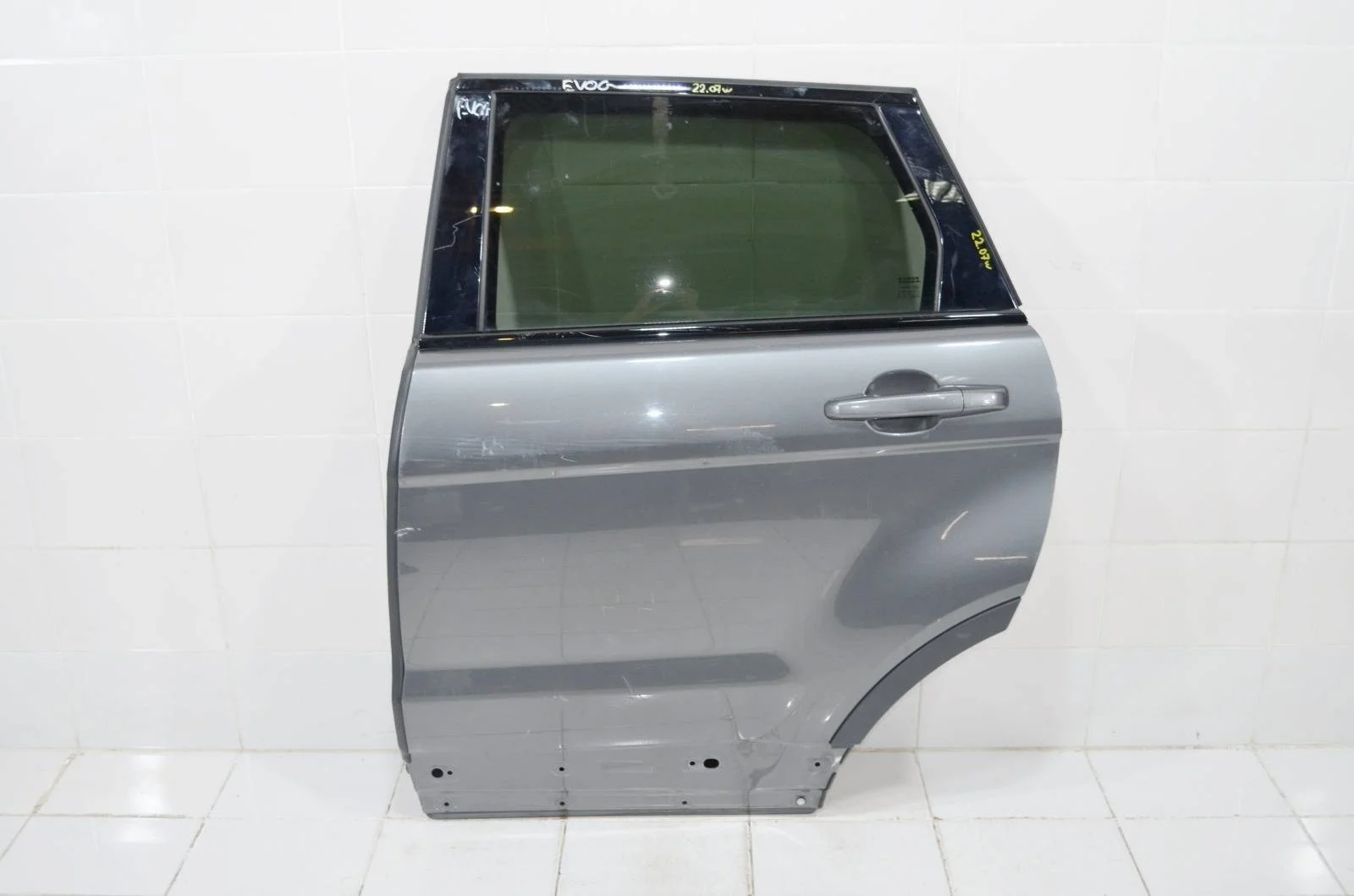 Дверь LAND ROVER RANGE ROVER EVOQUE 2011-2018 LR028557 L538, задняя левая