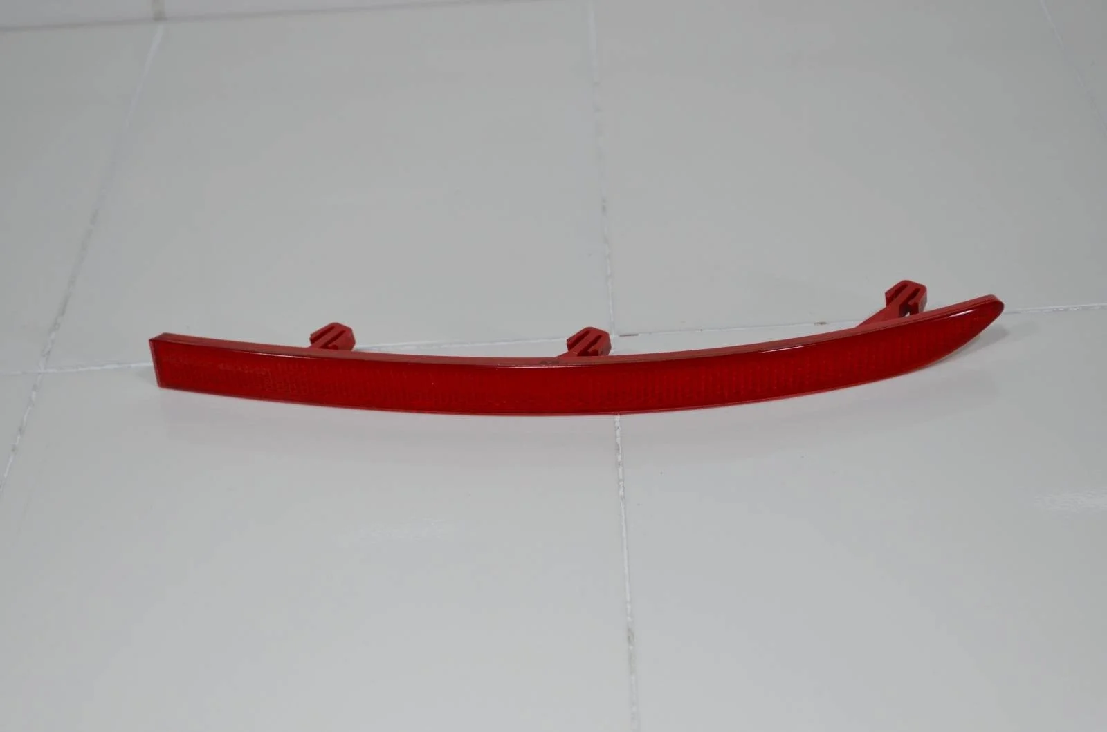 Отражатель VOLKSWAGEN TIGUAN 2006+ 5N0945106 1, задний правый