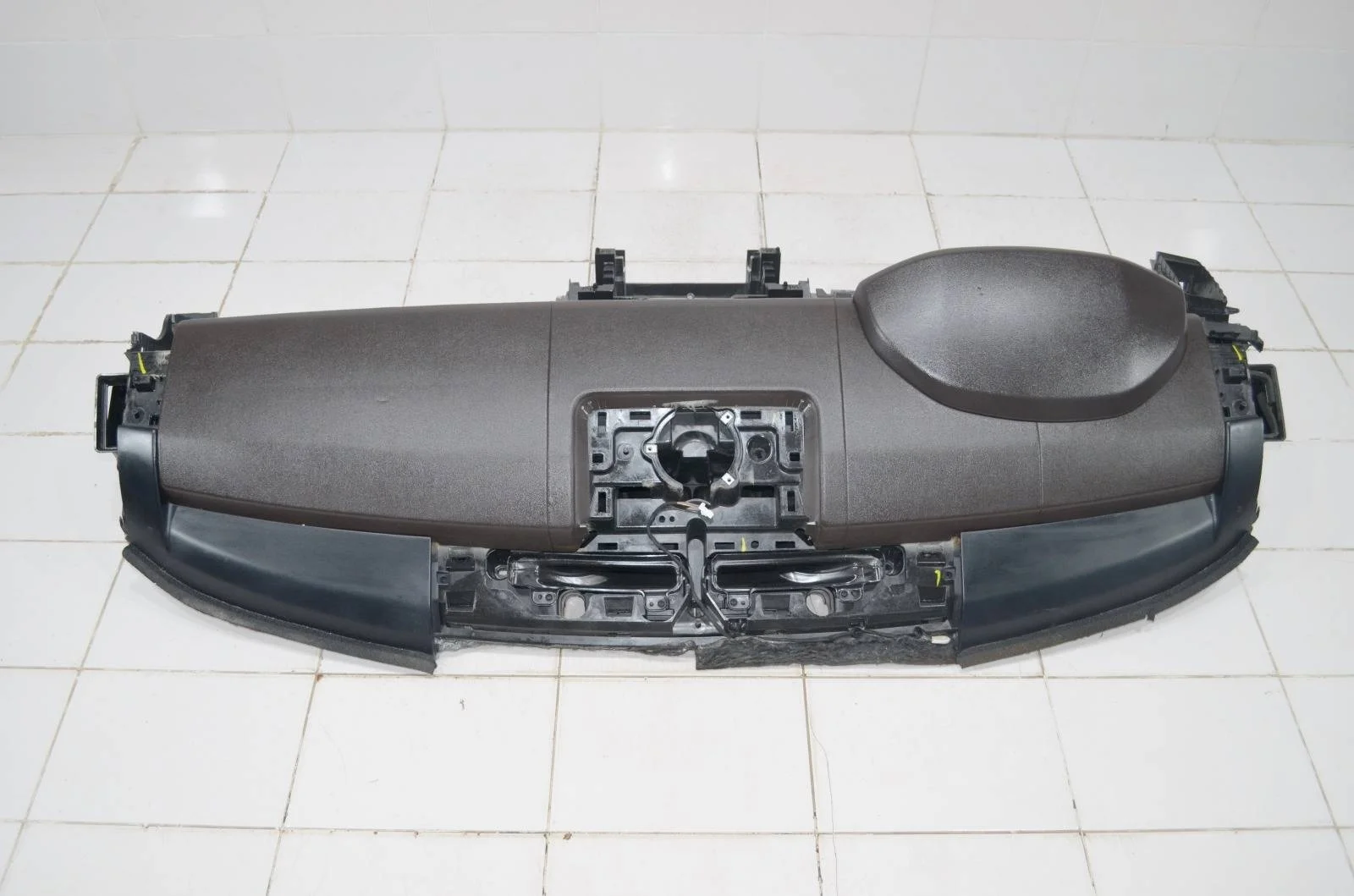 Торпедо Land Rover Range Rover Sport 2013+ LR052930 L494