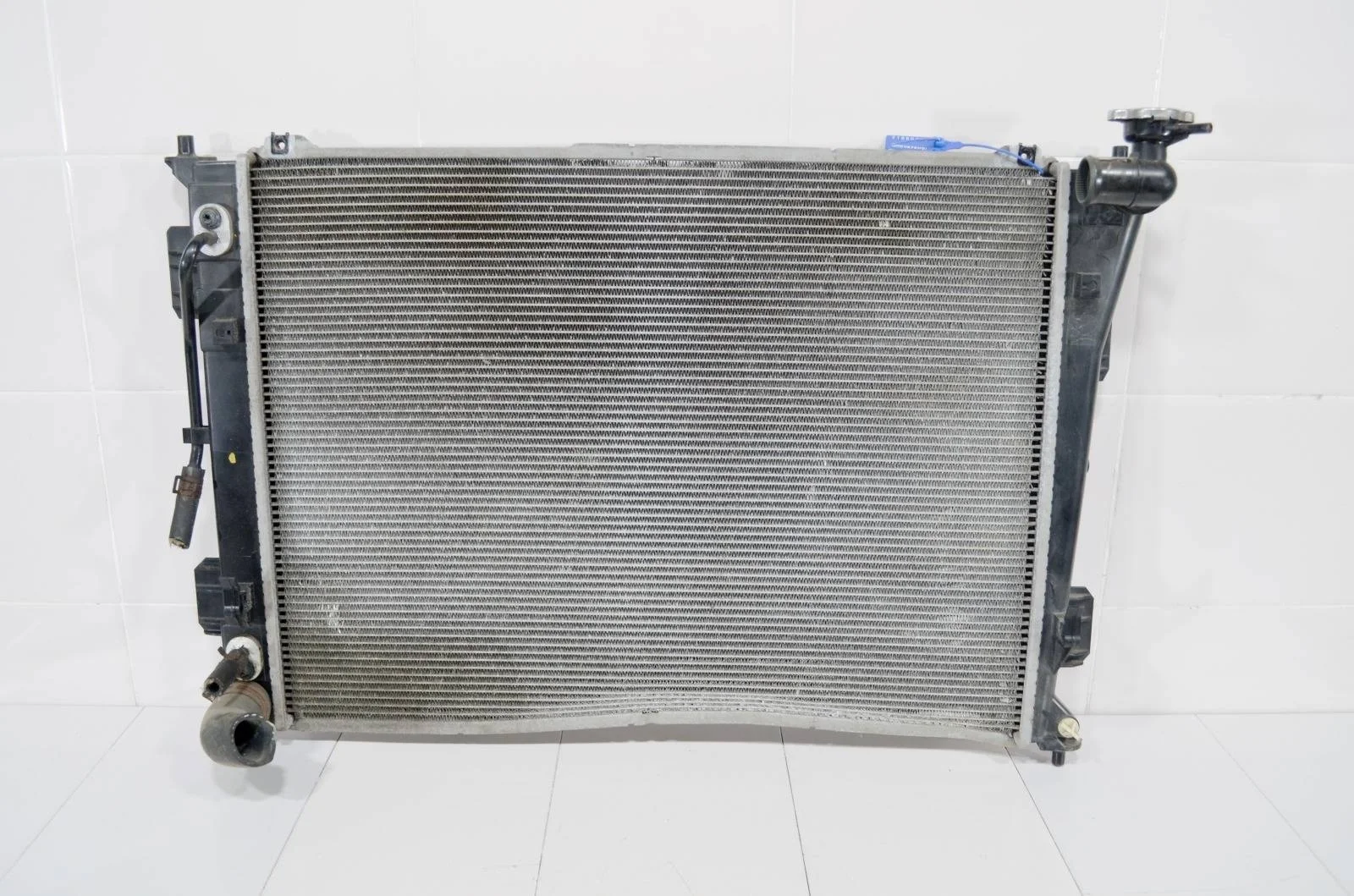 Радиатор охлаждения HYUNDAI SONATA 2010-2014 253103Q500AS YF