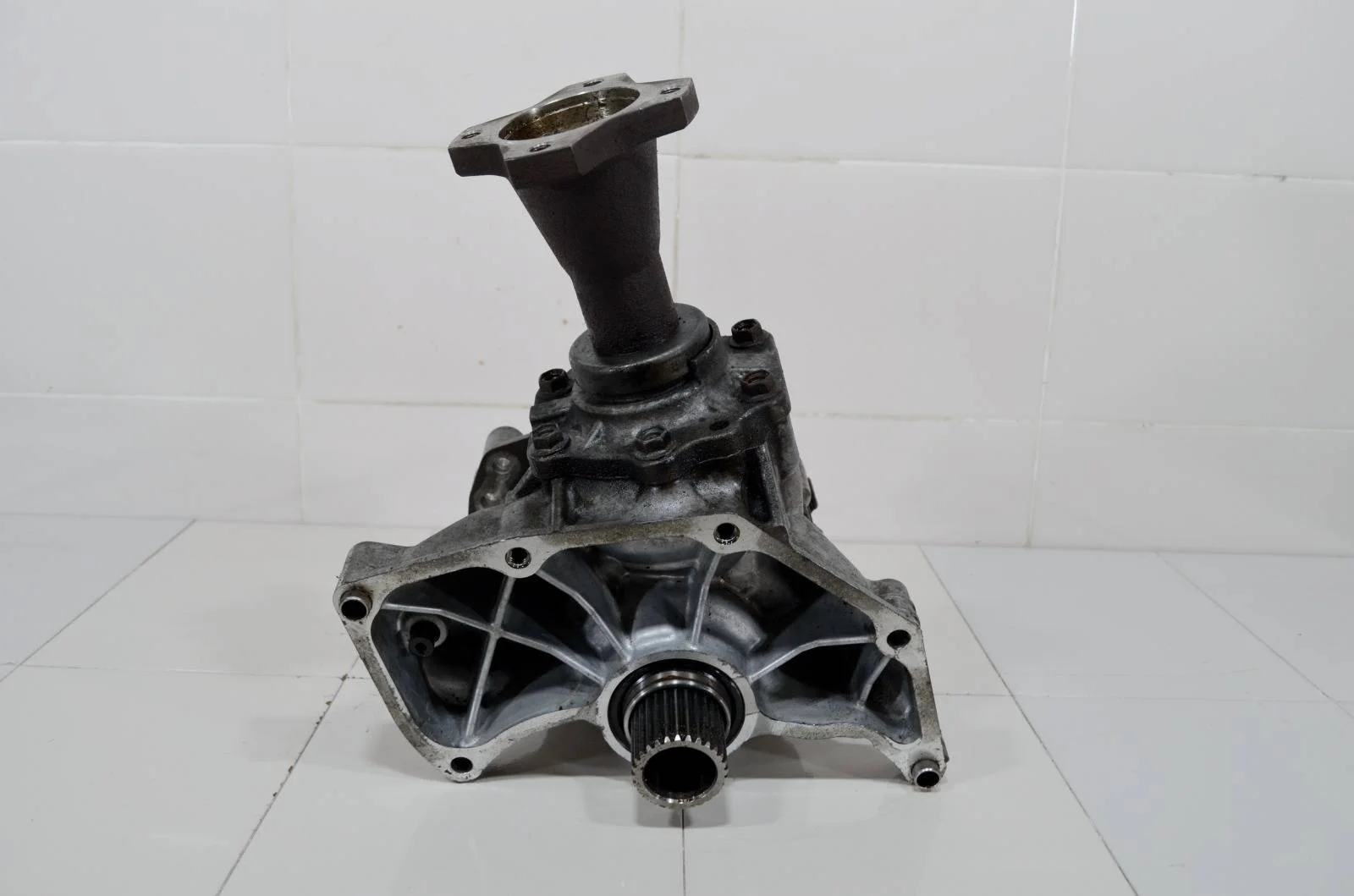 Раздаточная коробка NISSAN MURANO 2007-2015 33100JP00B Z51