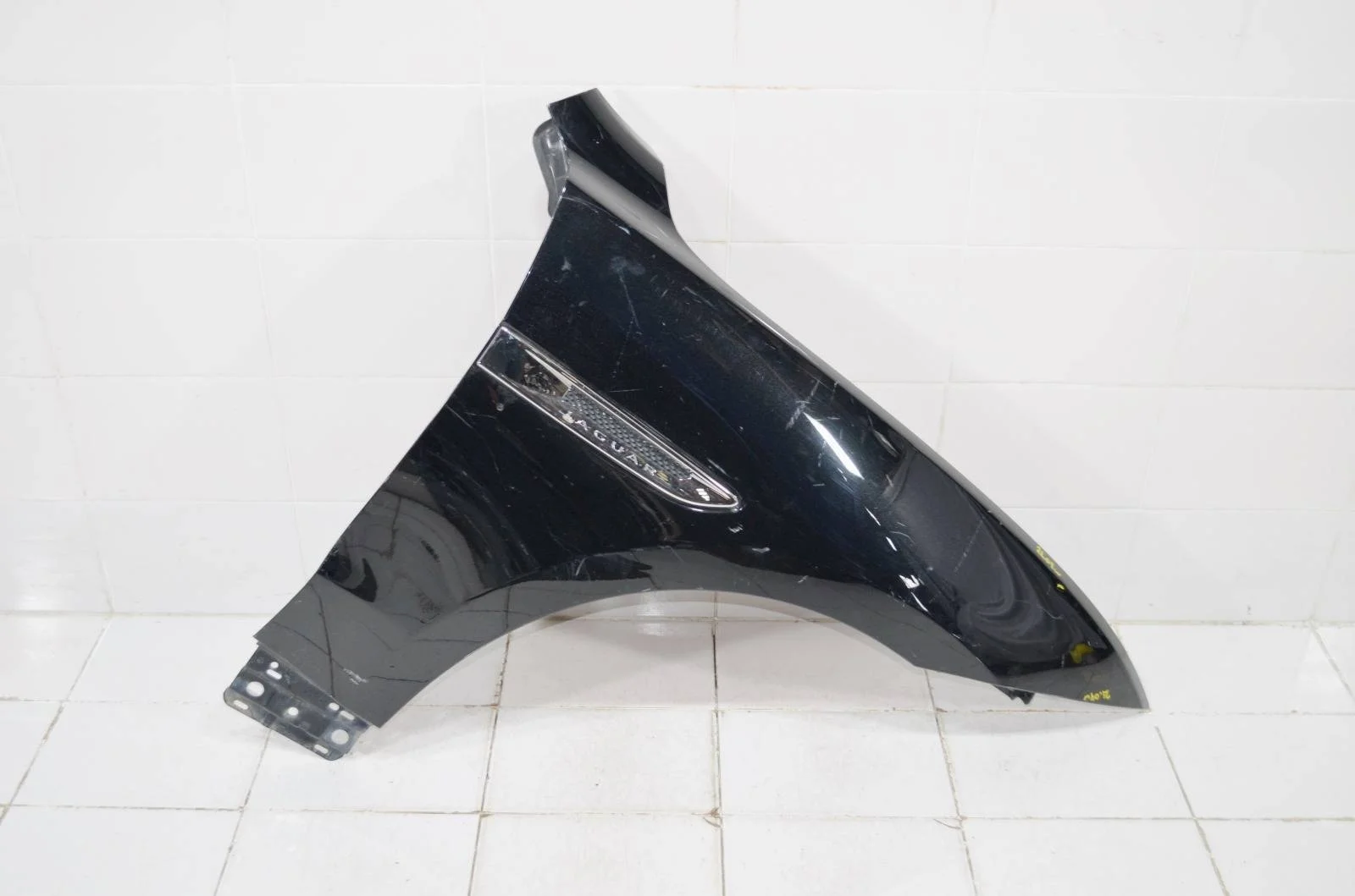 Крыло JAGUAR F-PACE 2015+ T4A1651 X761, переднее правое