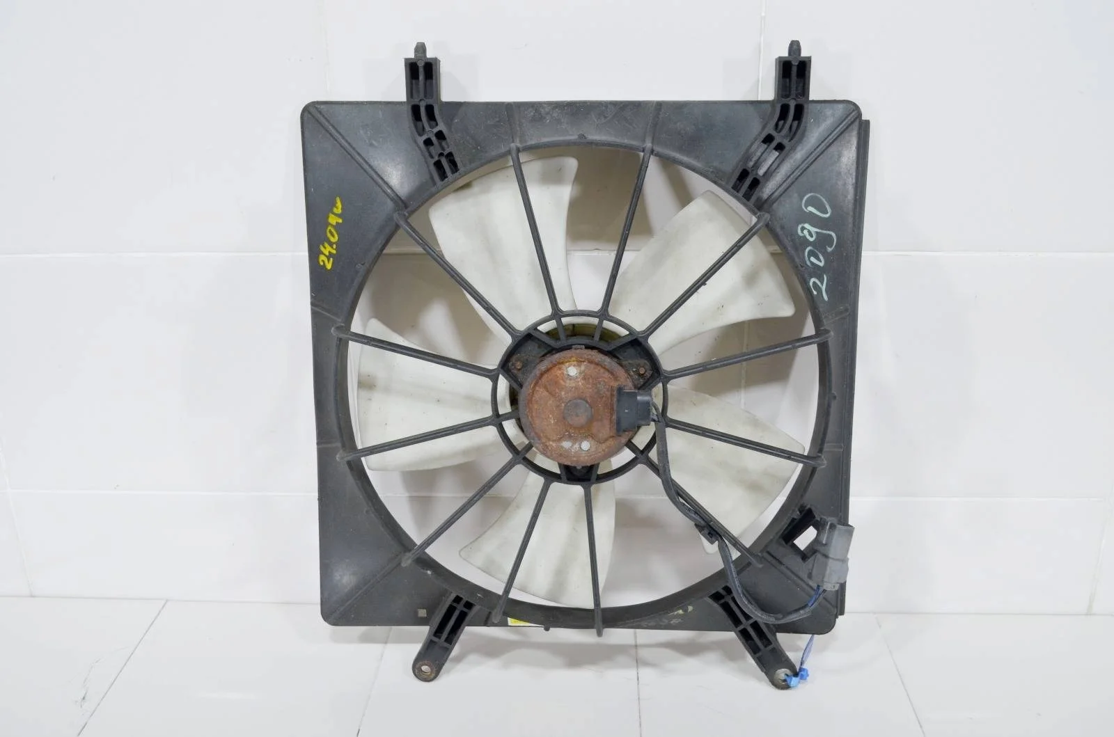 Диффузор в сборе HONDA ELEMENT 2002-2008 19015PZDA01