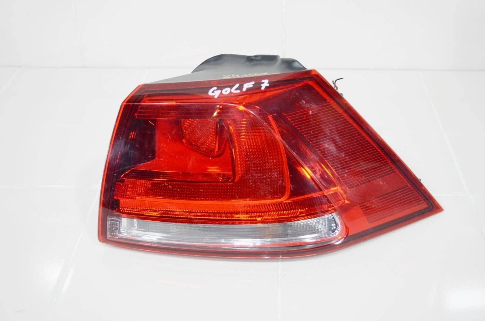 Фонарь VOLKSWAGEN GOLF 2012+ 5G0945096M 7, правый