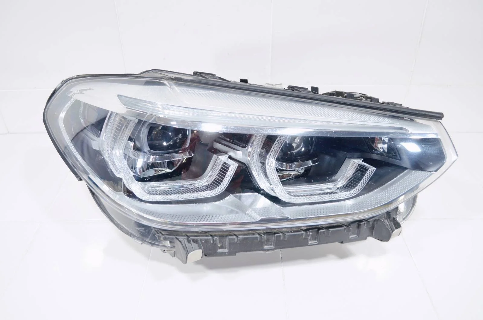 Фара BMW X3 2018+ 63117466120 G01, правая