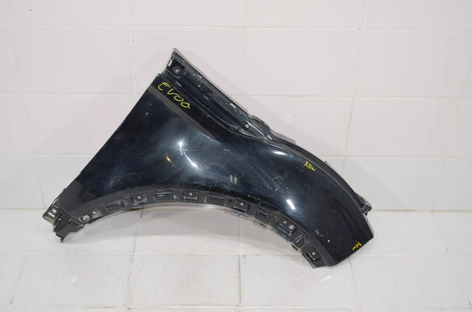 Крыло Land Rover RANGE ROVER EVOQUE 2011-2018 LR027589 L538, переднее правое