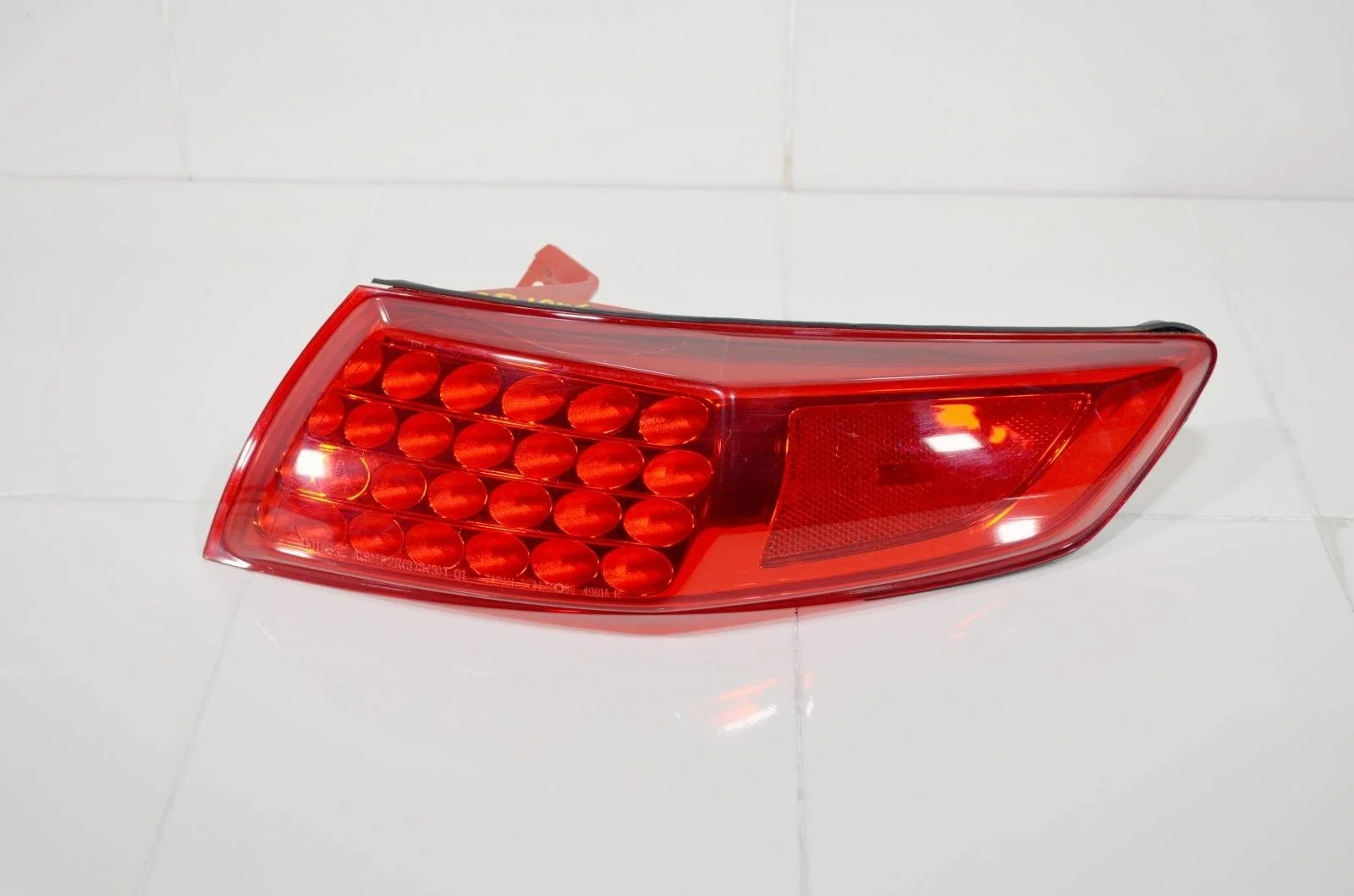 Фонарь INFINITI FX 2002-2008 26550CG025 S50, правый