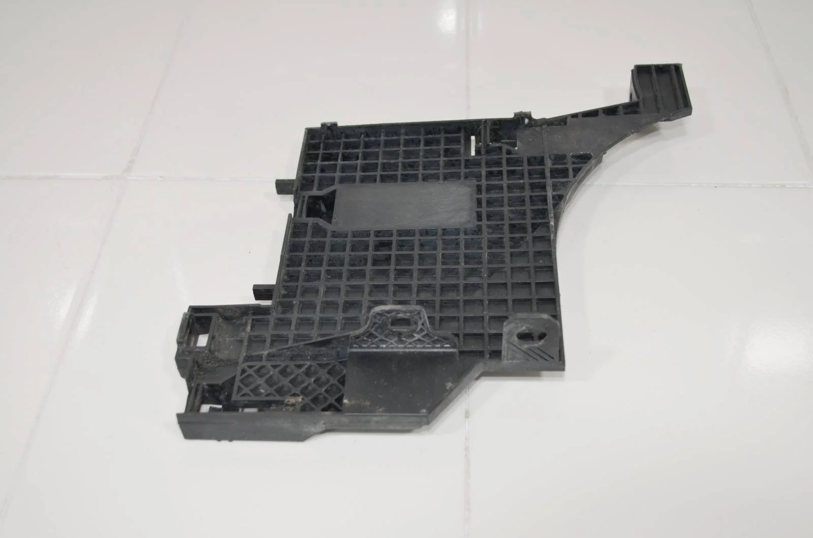 Кронштейн фары Land Rover RANGE ROVER EVOQUE 2011-2018 LR044484 L538, левый