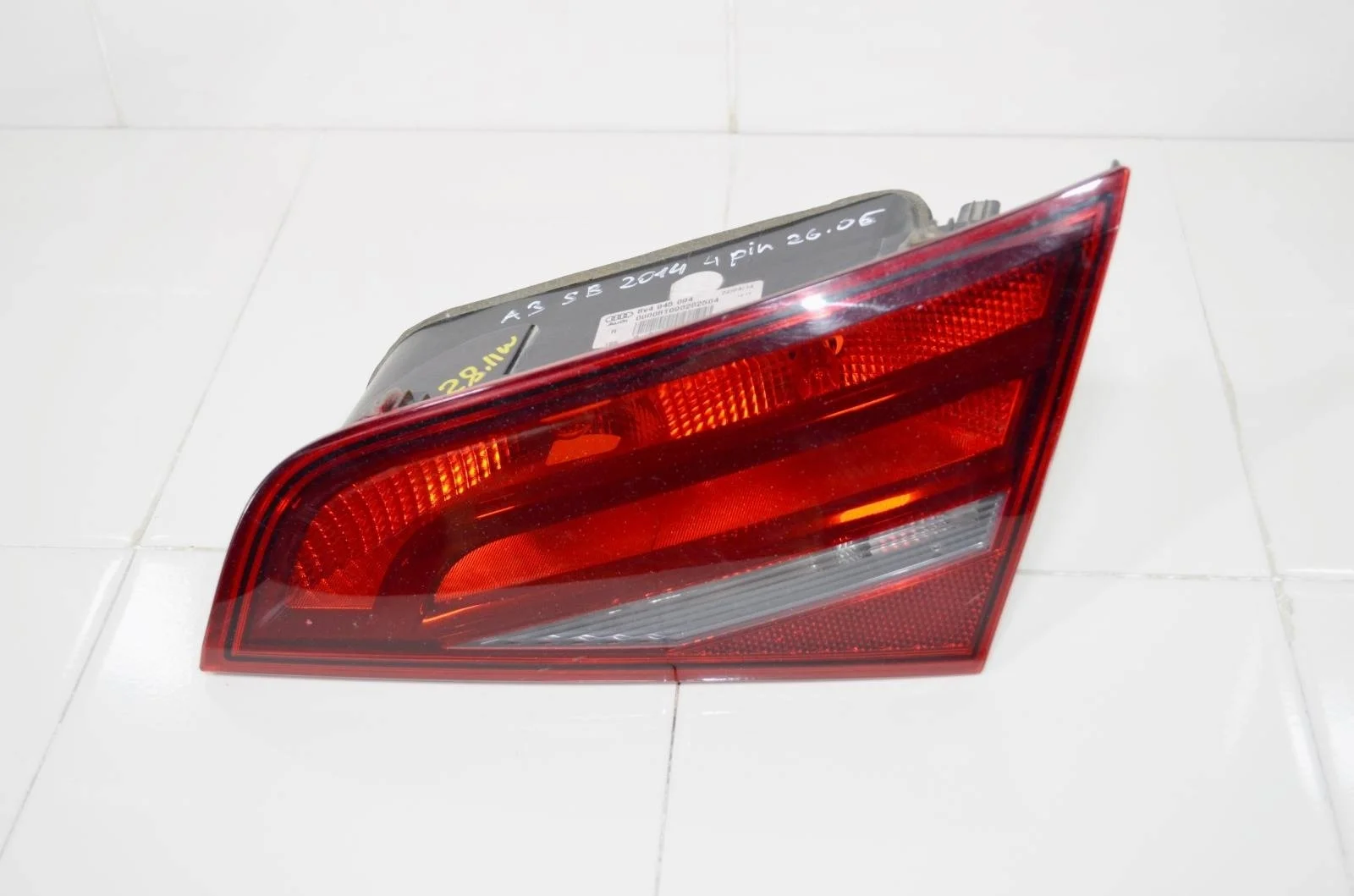 Фонарь Audi A3 2012+ 8V4945094 8V, правый