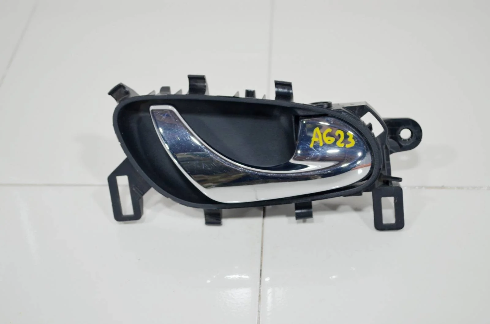 Ручка двери внутренняя NISSAN QASHQAI 2013+ 806704EA1A J11, правая