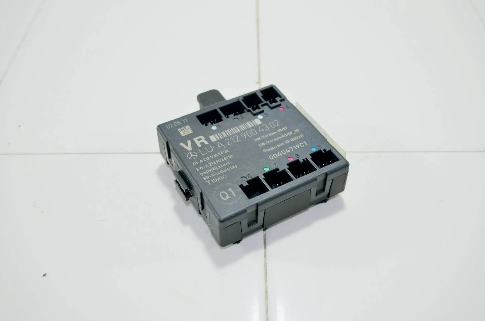 Блок управления двери MERCEDES-BENZ C-Class 2007+ A2129004302 W204, передний правый