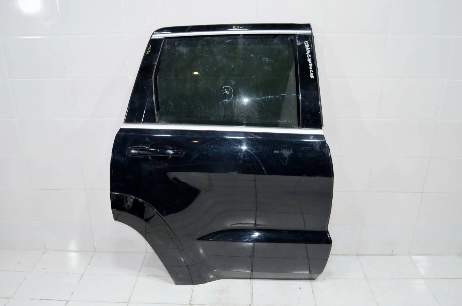 Дверь Jeep GRAND CHEROKEE 2010+ 55113634AO WK2, задняя правая