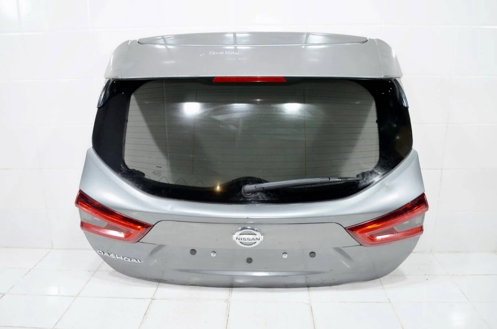 Крышка багажника NISSAN QASHQAI 2013+ K01004EAAA J11