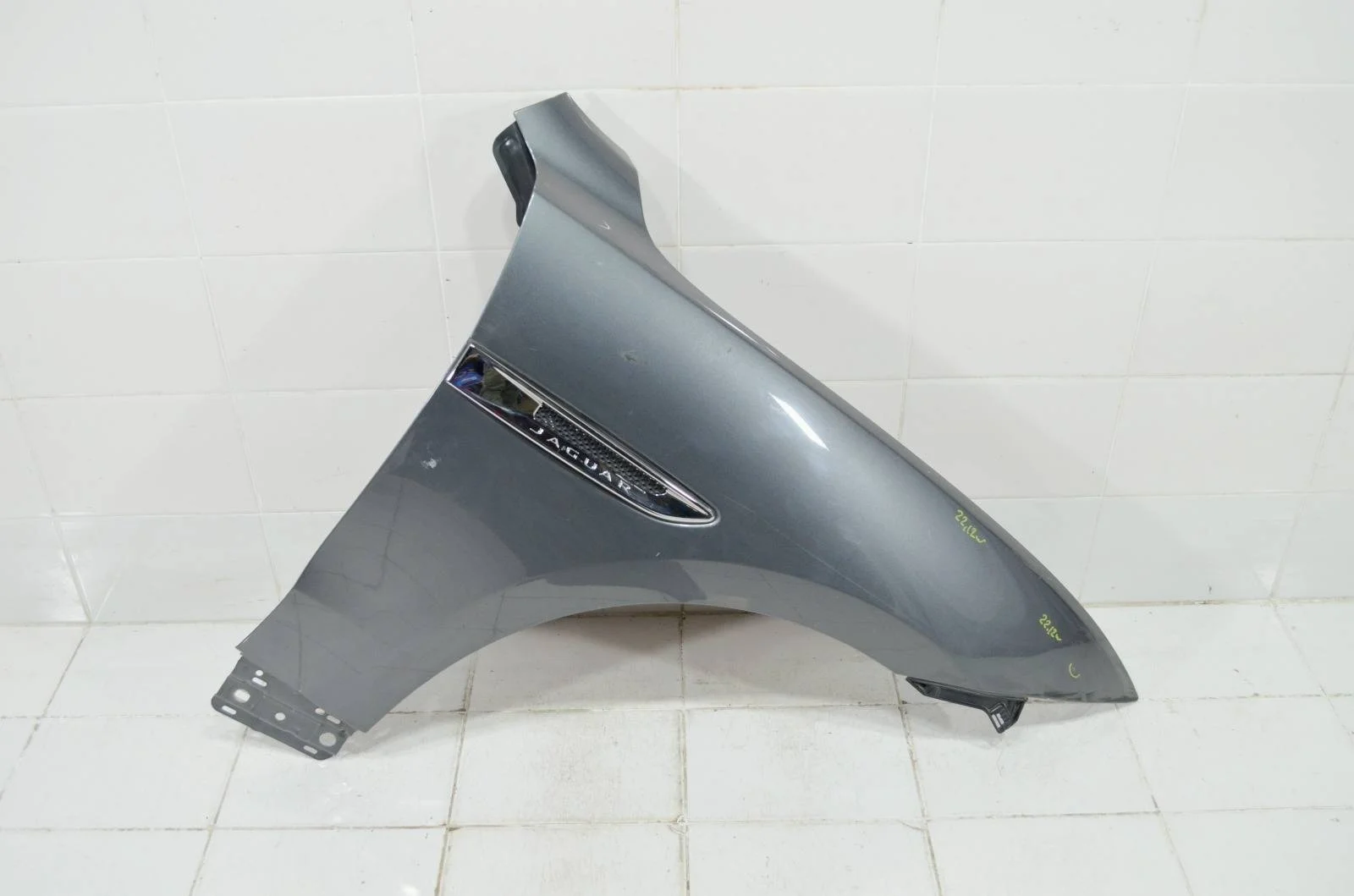 Крыло JAGUAR F-PACE 2015+ T4A1651 X761, переднее правое