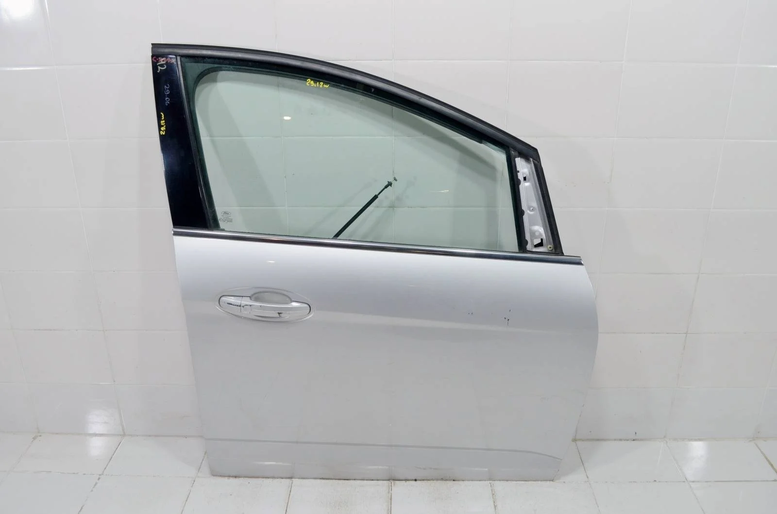 Дверь FORD C-MAX 2010+ 2387617 C344, передняя правая