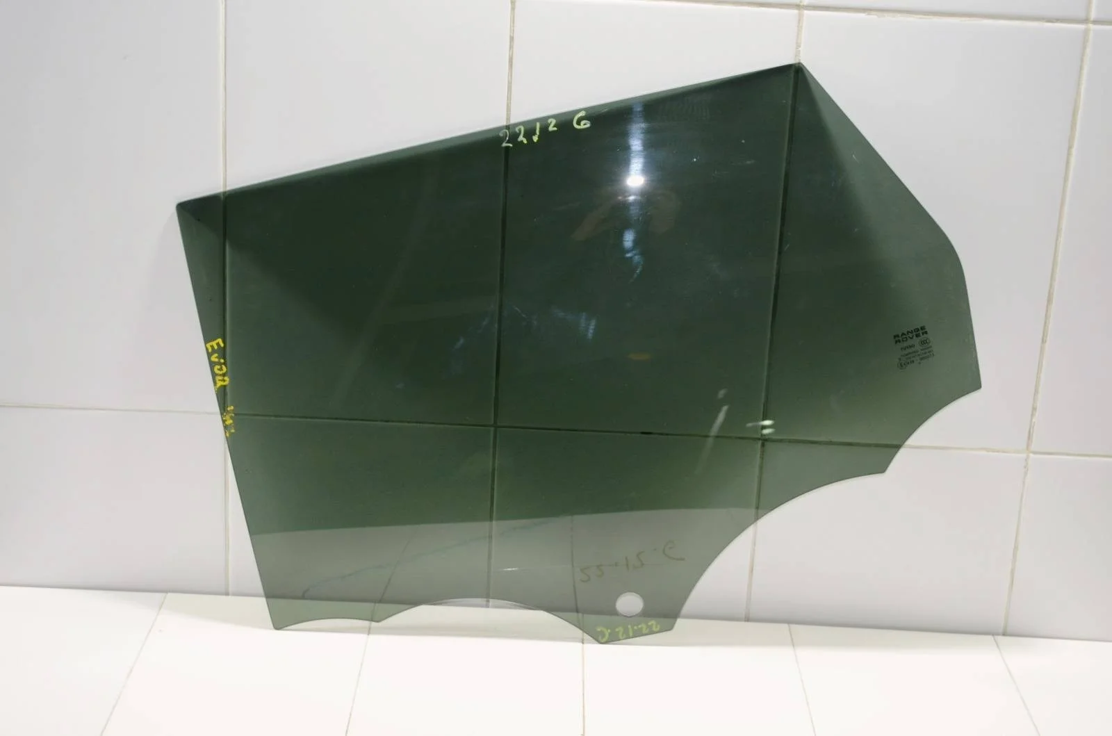 Стекло двери Land Rover RANGE ROVER EVOQUE 2011-2018 LR026715 L538, заднее левое