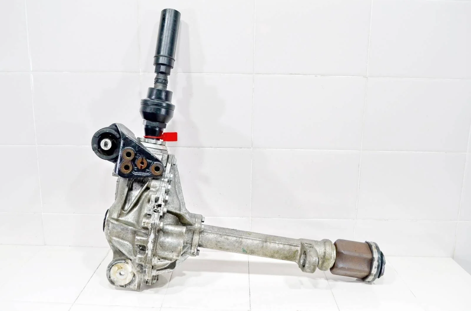 Редуктор передний Land Rover Range Rover Sport 2013+ LR039597 L494