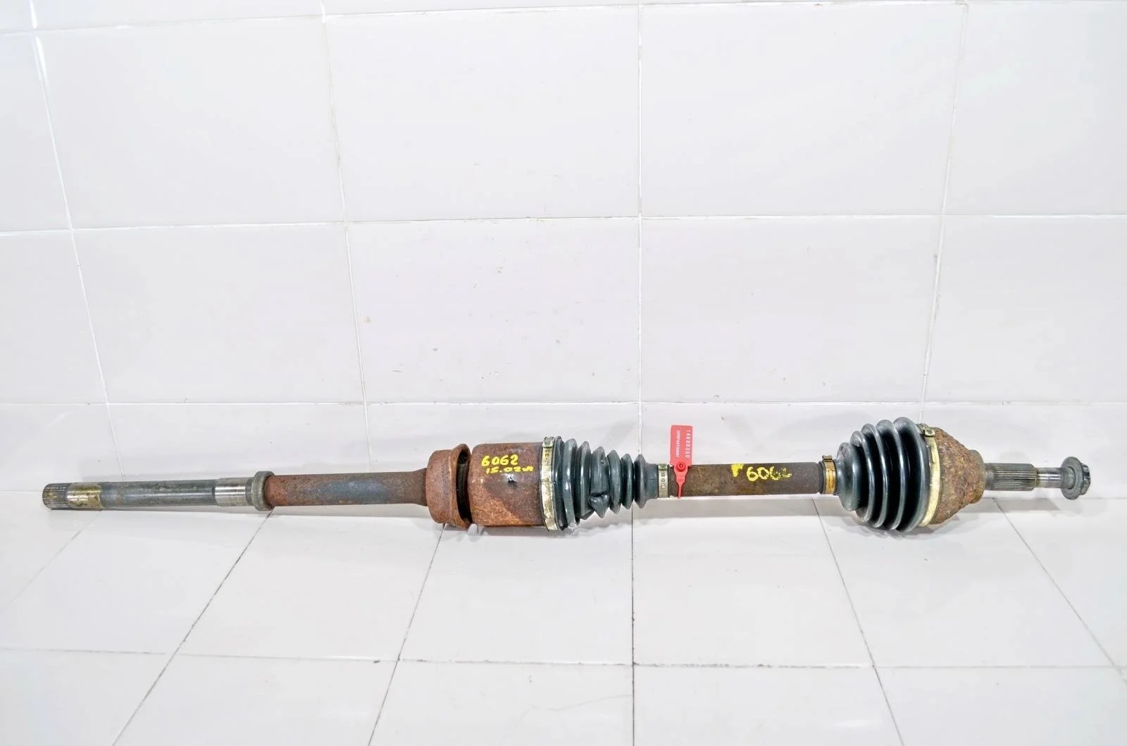 Привод FORD EXPLORER 2011-2019 BB5Z3B436X U502, передний правый