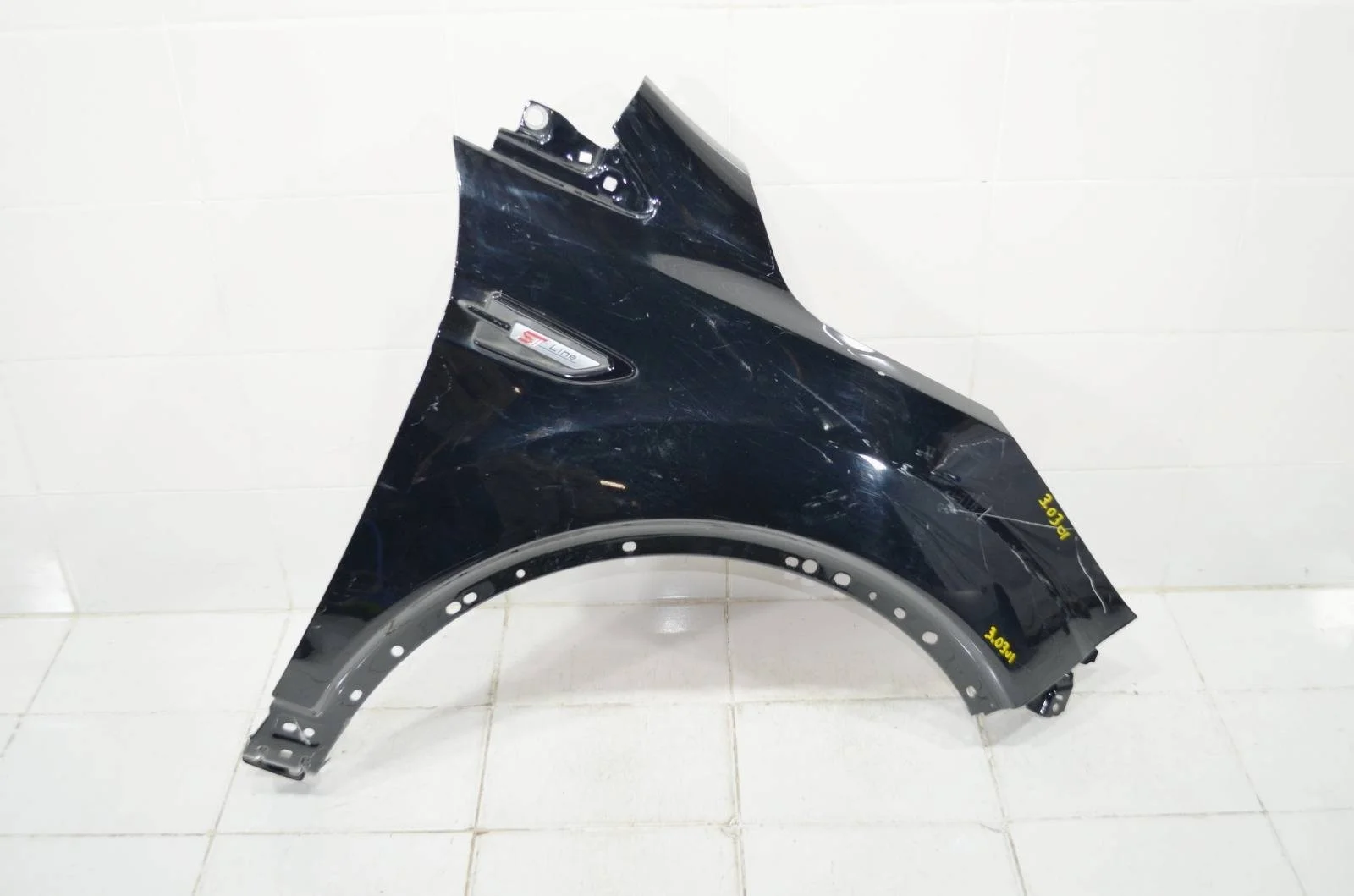 Крыло Ford Kuga 2016+ 2344151 CBS, переднее правое