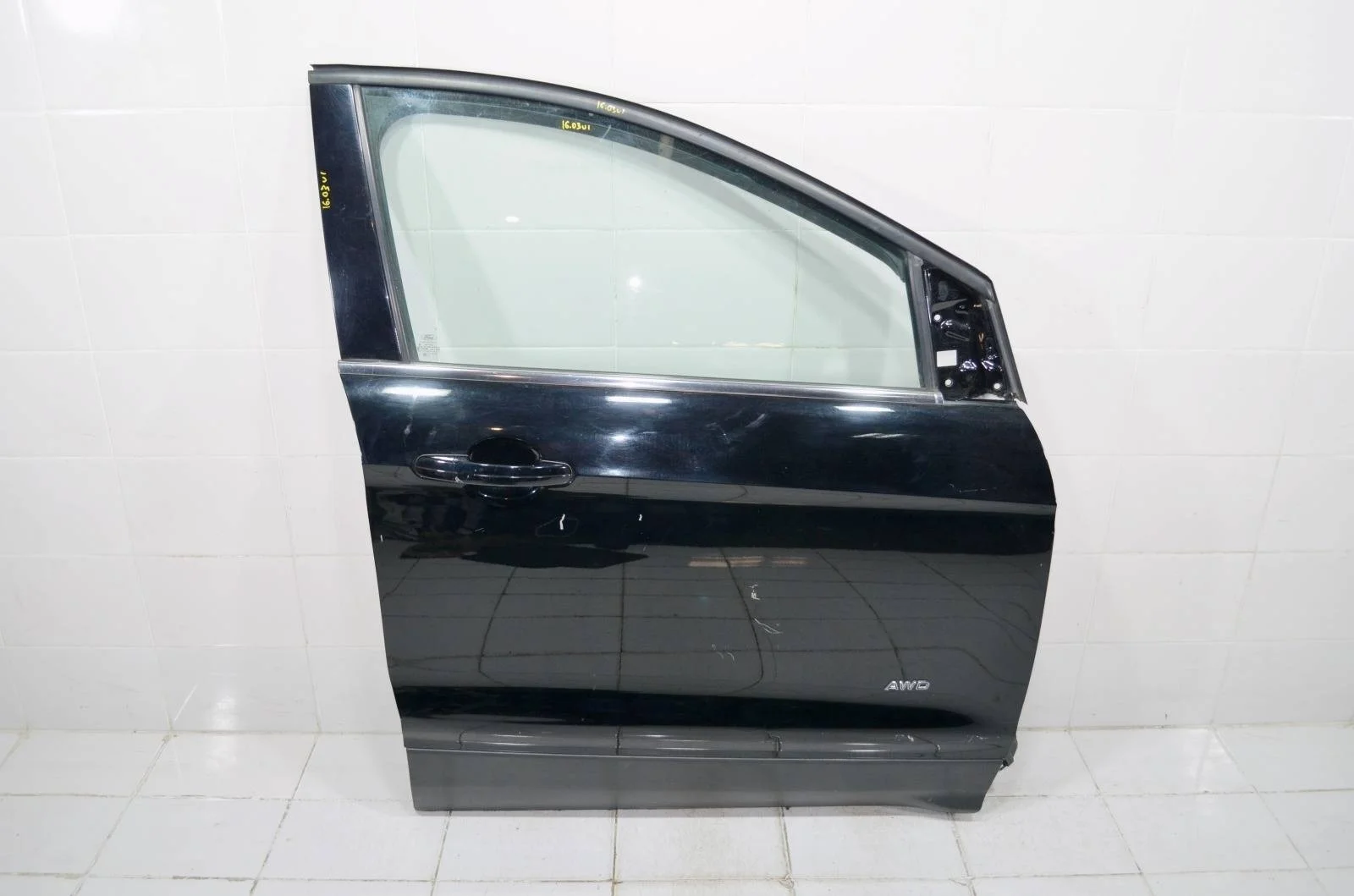 Дверь Ford Kuga 2012+ 2387793 CBS, передняя правая