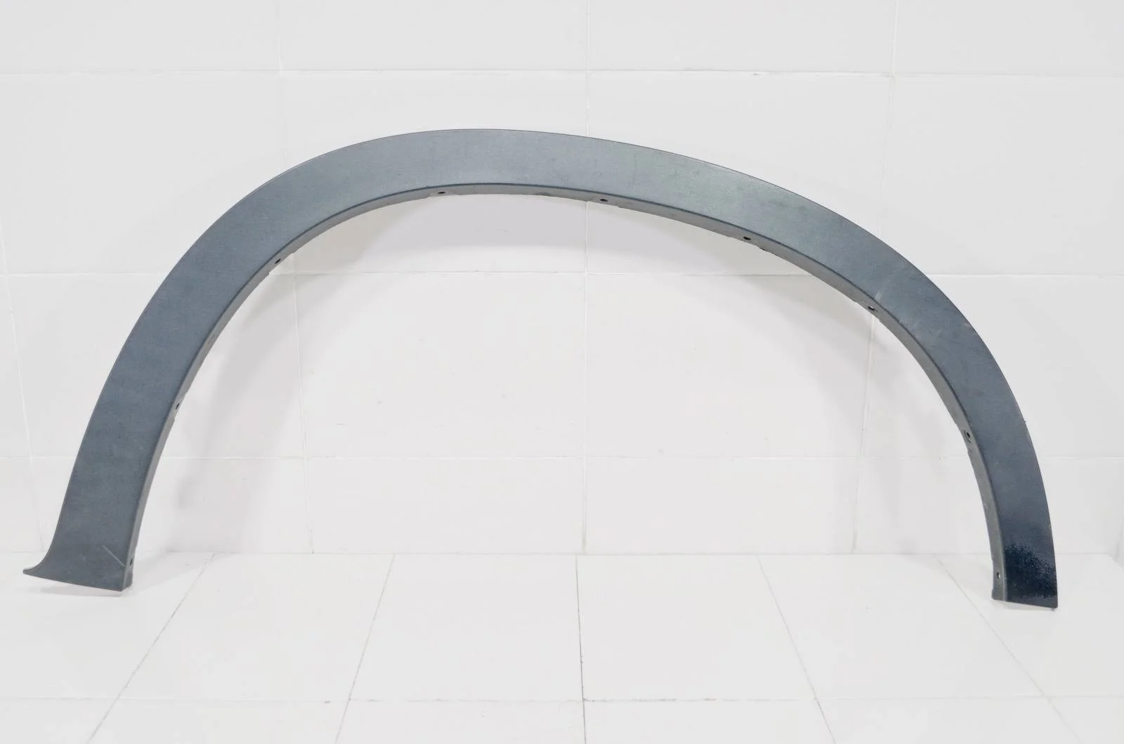 Молдинг арки колеса BMW X5 2006+ 51777158428 E70, передний правый